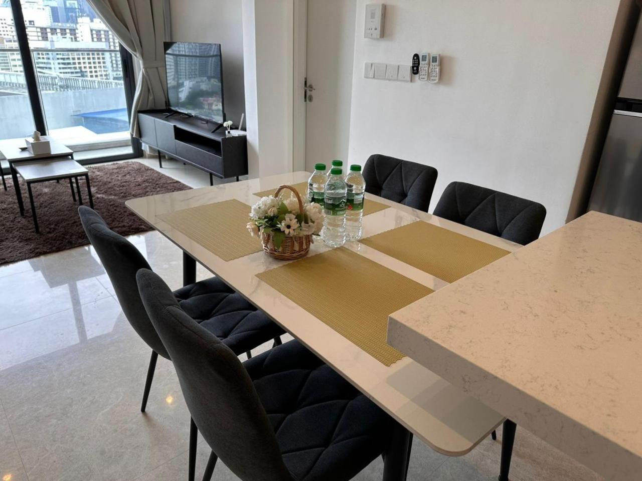 Lucentia Suites At クアラルンプール エクステリア 写真